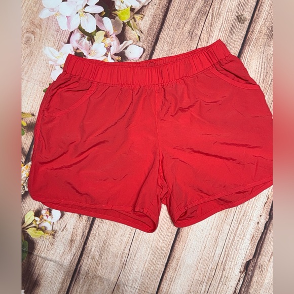 Magellan Outdoors Women's Bright Red Athletic Shorts - Picture 1 of 3